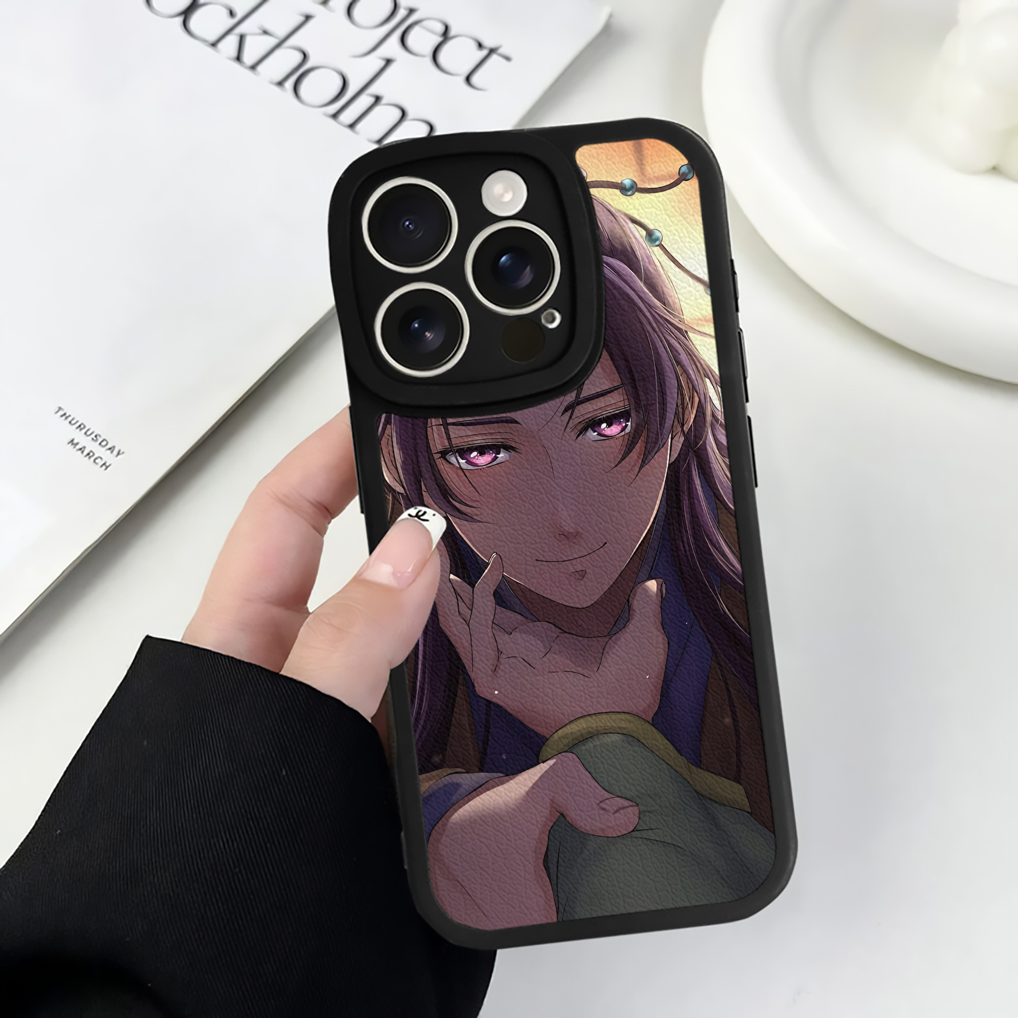 薬屋のひとりごと The Apothecary Diaries 【iPhone 16シリーズ対応】シリコンスマホケース（レザー調） 材質：シリコン